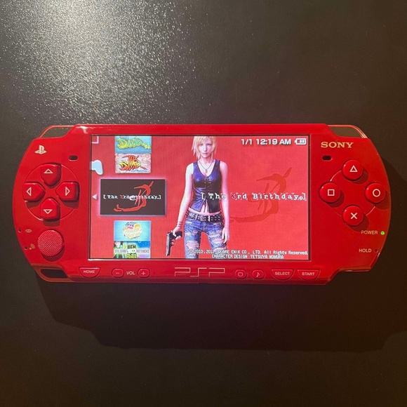 Sony PSP - Picture 3 of 12